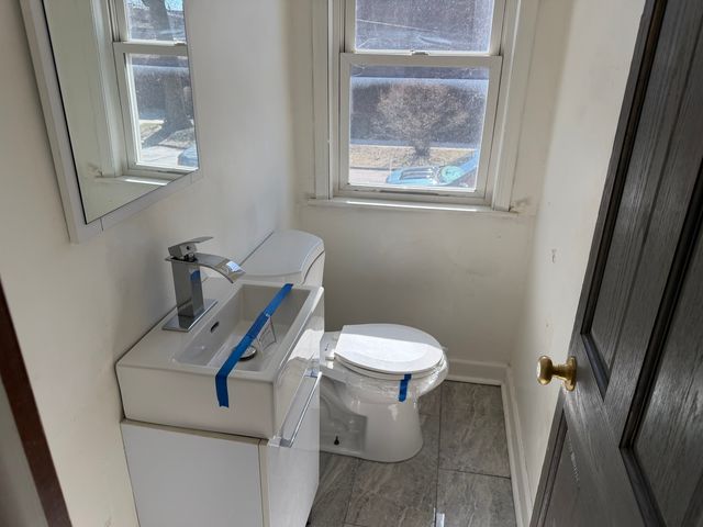 7958 S South Shore Drive, Chicago, IL 60617