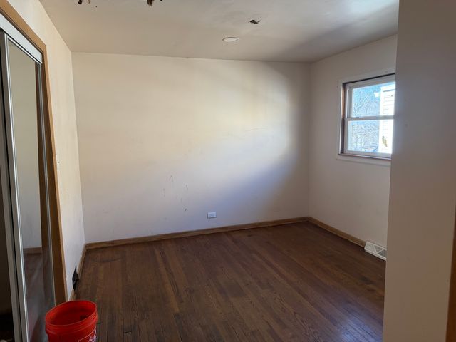 7958 S South Shore Drive, Chicago, IL 60617