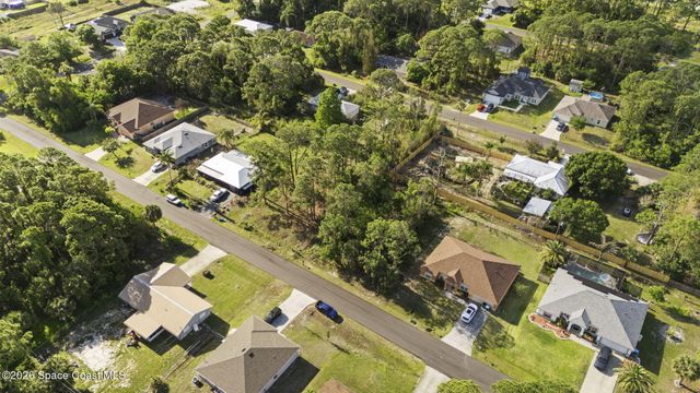 1330 Gimlet Street NW, Palm Bay, FL 32907