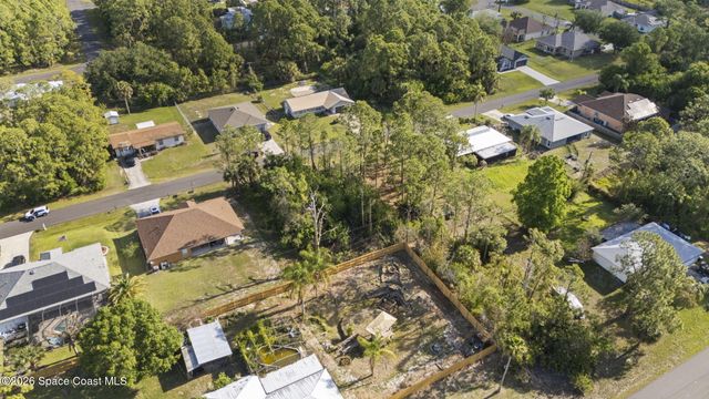 1330 Gimlet Street NW, Palm Bay, FL 32907