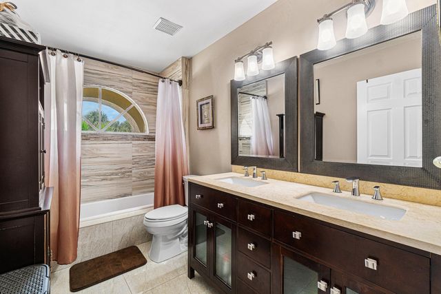 3840 Newport Avenue, Boynton Beach, FL 33436
