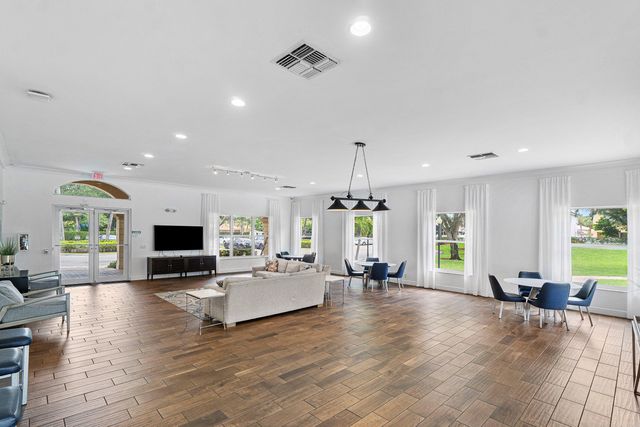 3840 Newport Avenue, Boynton Beach, FL 33436