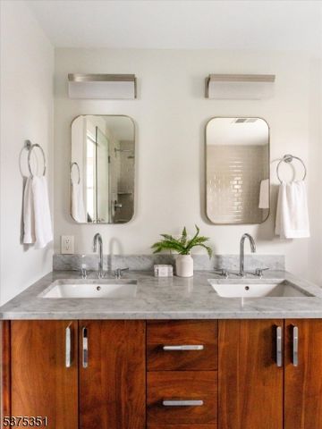 22 Broadview Ave, Maplewood Twp., NJ 07040