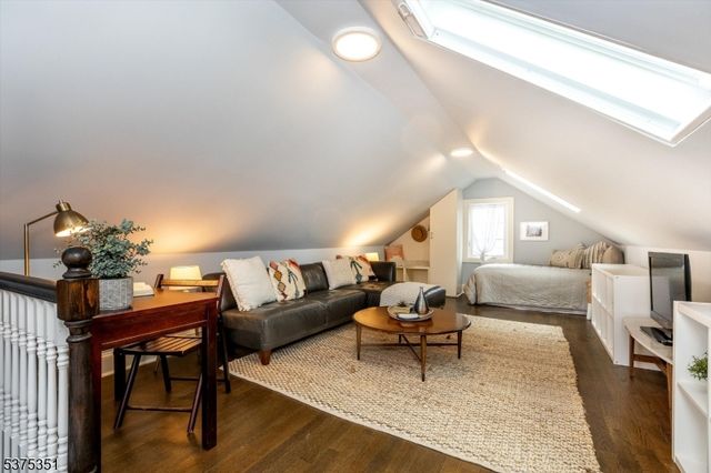 22 Broadview Ave, Maplewood Twp., NJ 07040