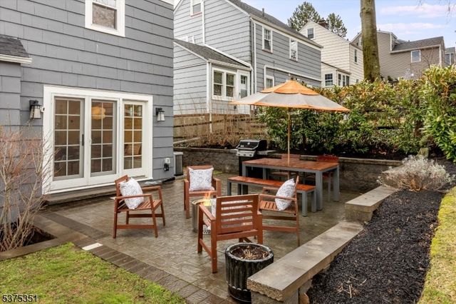 22 Broadview Ave, Maplewood Twp., NJ 07040