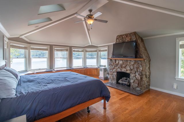 1661 Pageant Park Road, Barton, VT 05822