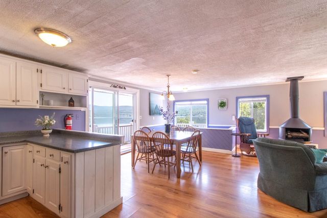 1661 Pageant Park Road, Barton, VT 05822
