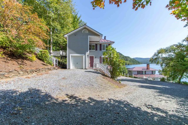 1661 Pageant Park Road, Barton, VT 05822