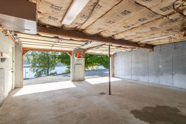 1661 Pageant Park Road, Barton, VT 05822