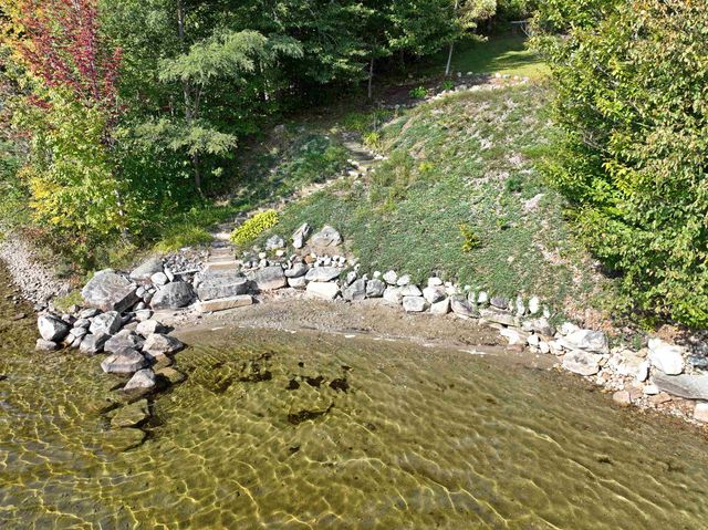 1661 Pageant Park Road, Barton, VT 05822