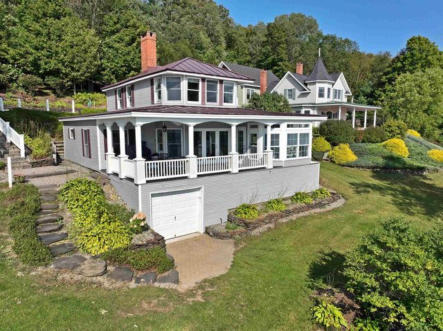 1661 Pageant Park Road, Barton, VT 05822