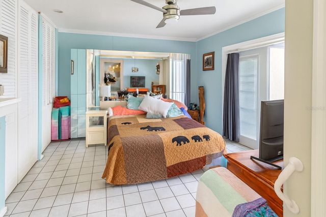 8013 W ELM STREET, Tampa, FL 33615