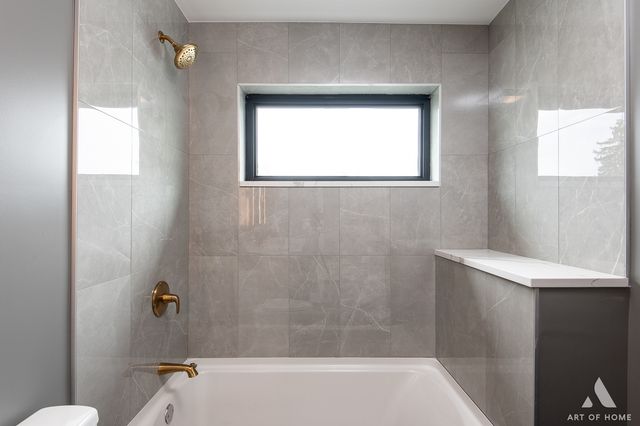 6908 26th Street, Berwyn, IL 60402