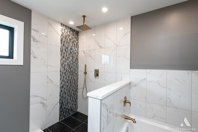 6908 26th Street, Berwyn, IL 60402