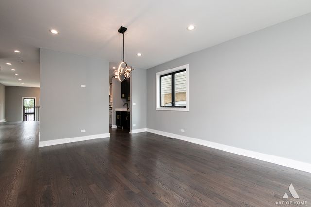 6908 26th Street, Berwyn, IL 60402