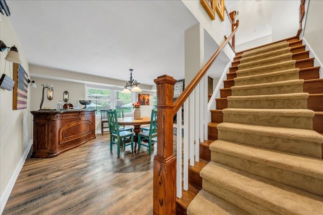 1205 Sycamore Dr, Manchester, TN 37355
