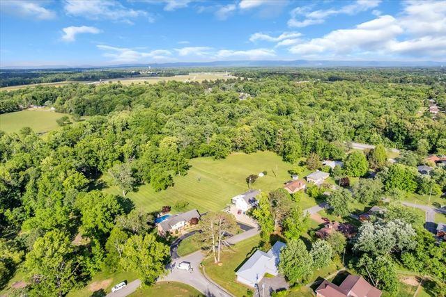 1205 Sycamore Dr, Manchester, TN 37355