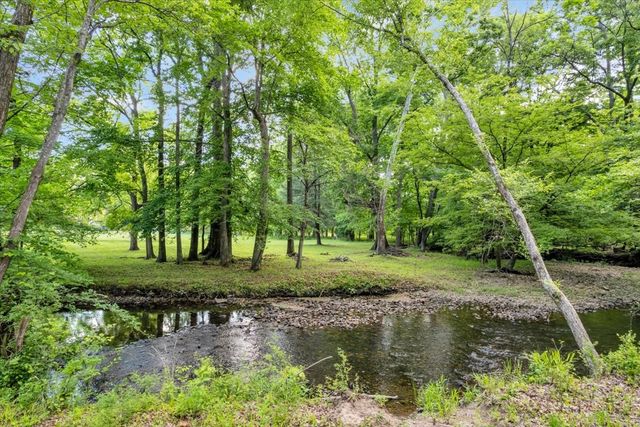 1205 Sycamore Dr, Manchester, TN 37355