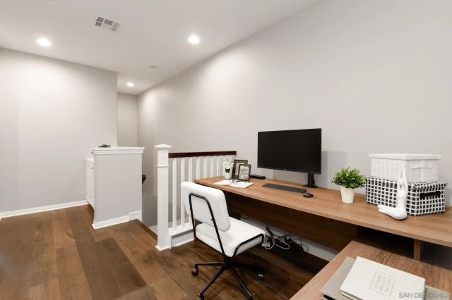 15947 Parkview Loop, San Diego, CA 92127