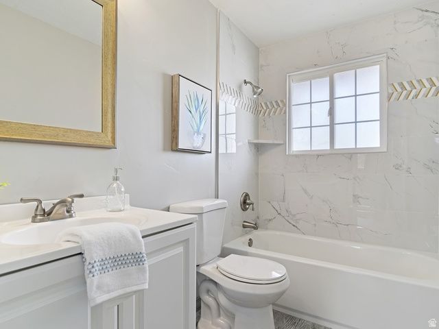 1533 W 1740 N, Clearfield, UT 84015