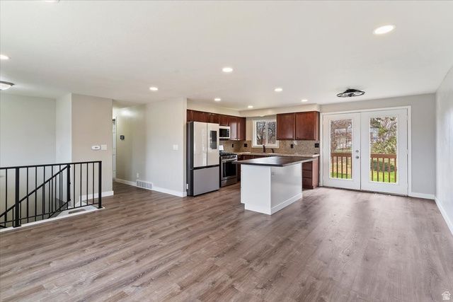 1533 W 1740 N, Clearfield, UT 84015