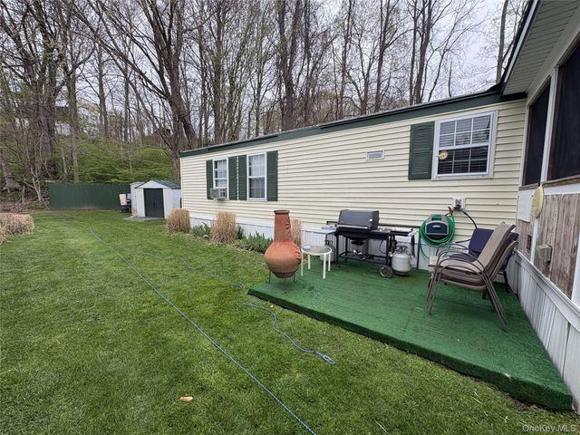 61 Sasso Lane, Wingdale, NY 12594