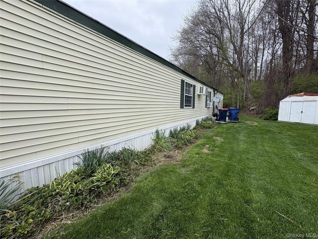 61 Sasso Lane, Wingdale, NY 12594
