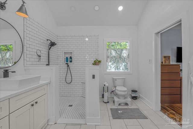 1715 E Jackson St, Pensacola, FL 32501