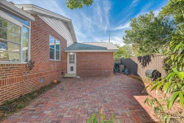 1715 E Jackson St, Pensacola, FL 32501
