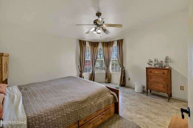 14053 E Race Horse Place, Vail, AZ 85641