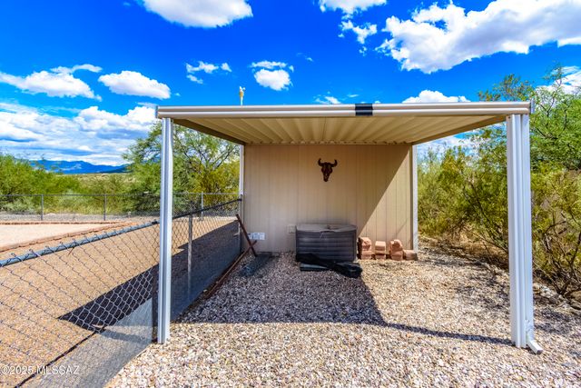 14053 E Race Horse Place, Vail, AZ 85641