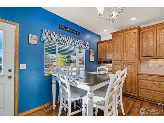 960 Norway Maple Dr, Loveland, CO 80538