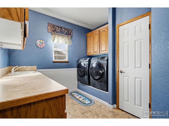 960 Norway Maple Dr, Loveland, CO 80538