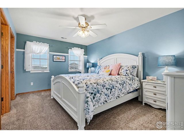 960 Norway Maple Dr, Loveland, CO 80538