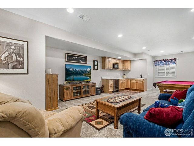 960 Norway Maple Dr, Loveland, CO 80538