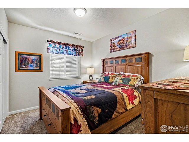 960 Norway Maple Dr, Loveland, CO 80538