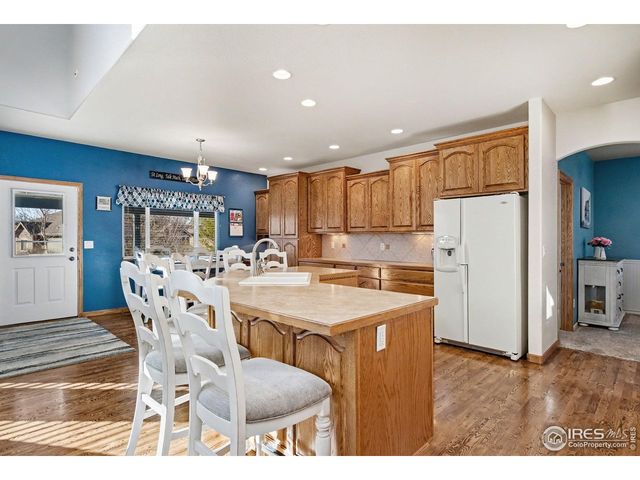 960 Norway Maple Dr, Loveland, CO 80538