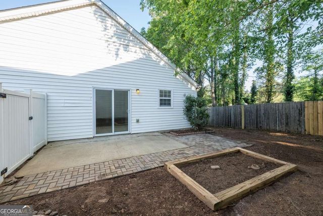 207 Daventry Way, Woodstock, GA 30188