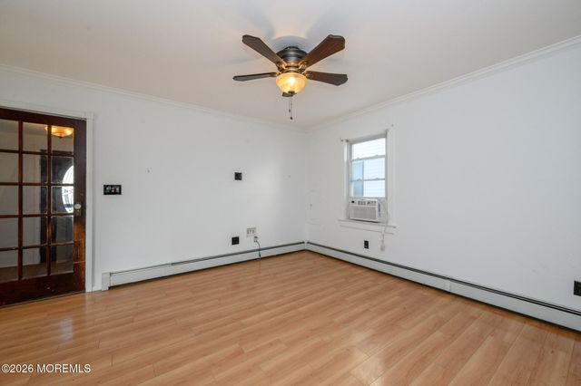 170 Park Avenue, Keansburg, NJ 07734