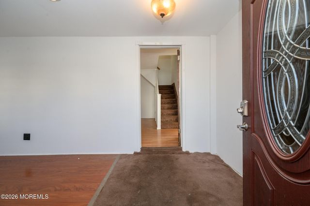 170 Park Avenue, Keansburg, NJ 07734