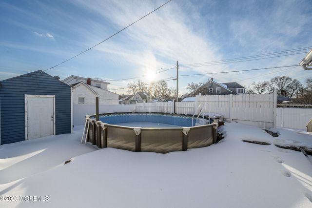 170 Park Avenue, Keansburg, NJ 07734