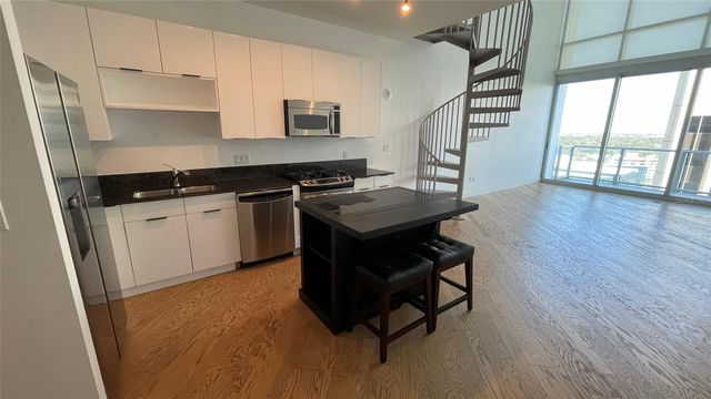 150 E ROBINSON STREET 1423, Orlando, FL 32801