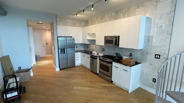 150 E ROBINSON STREET 1423, Orlando, FL 32801