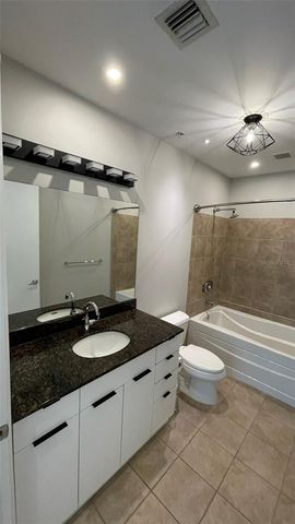 150 E ROBINSON STREET 1423, Orlando, FL 32801