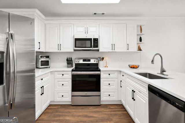 728 Skyview Drive NE, Marietta, GA 30060
