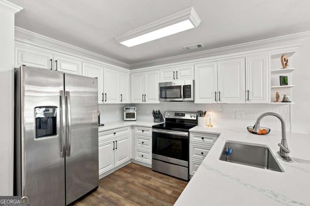 728 Skyview Drive NE, Marietta, GA 30060