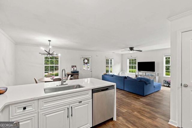 728 Skyview Drive NE, Marietta, GA 30060