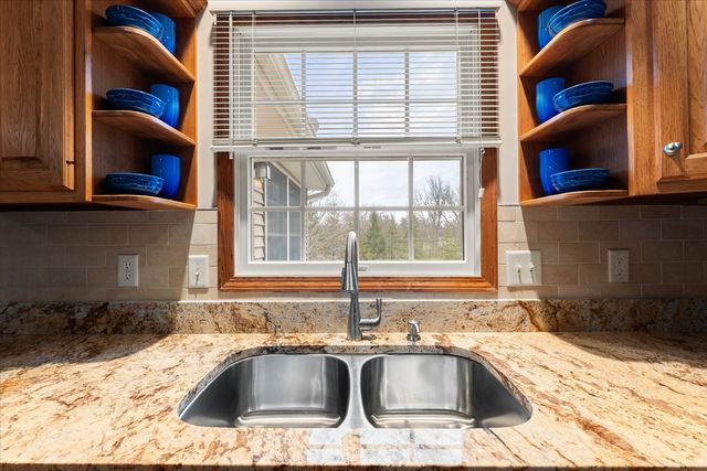 1718 Tin Cup Road, Mahomet, IL 61853