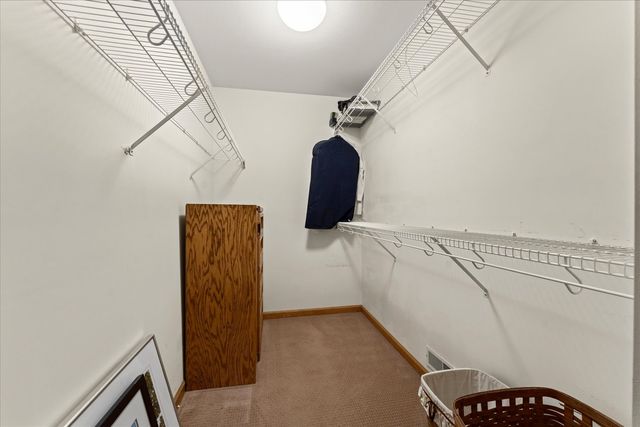 1718 Tin Cup Road, Mahomet, IL 61853