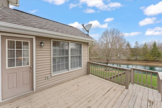 1718 Tin Cup Road, Mahomet, IL 61853